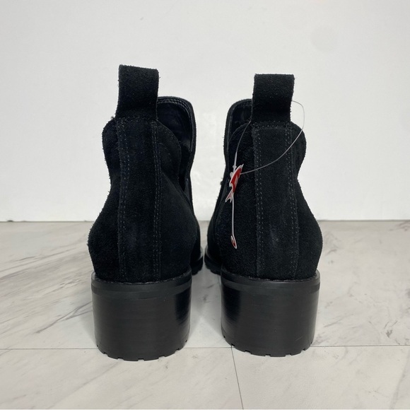 New! Blondo Sandra Black Suede Bootie 7 1/2 M - Picture 3 of 15